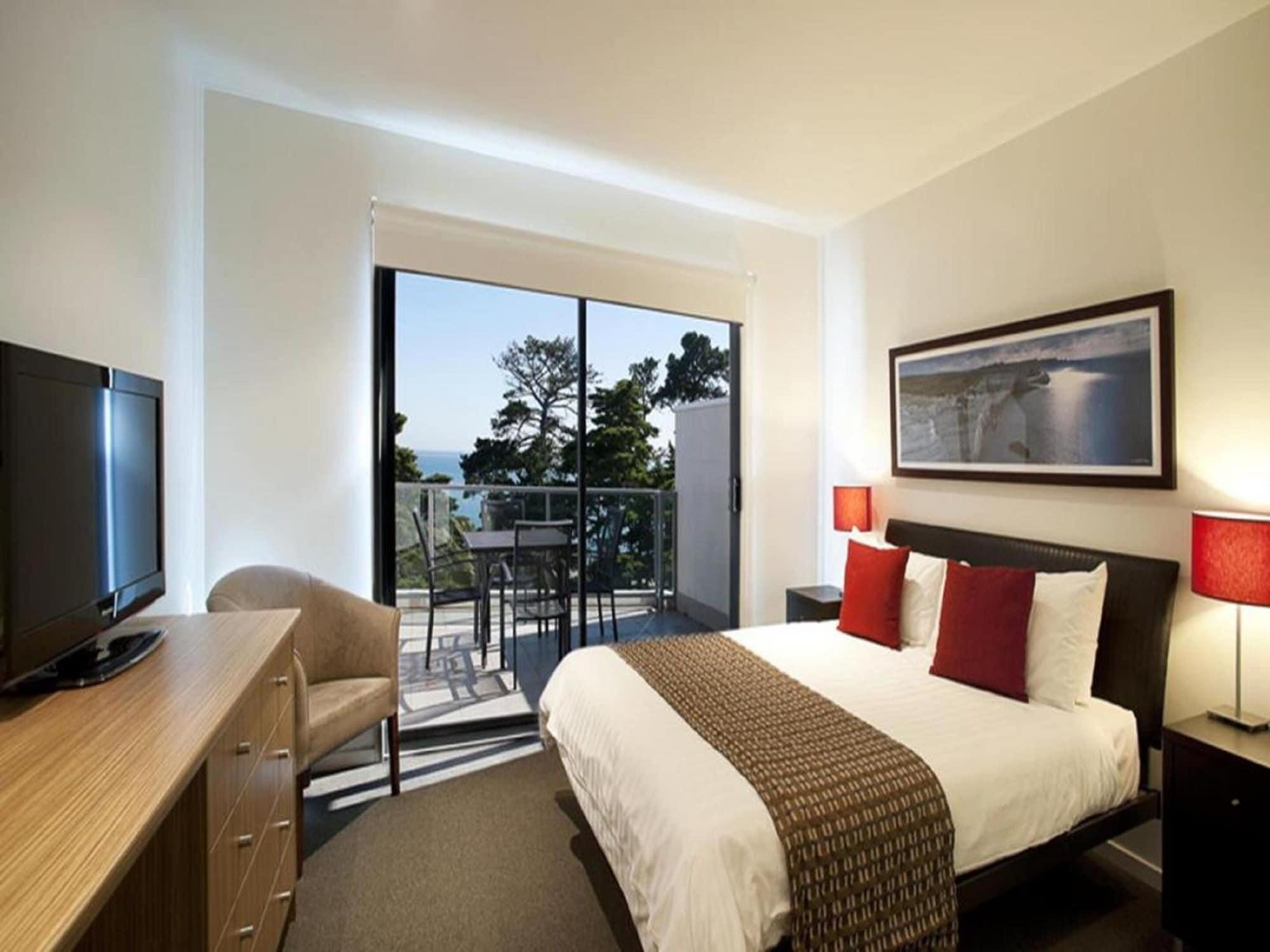 The Waves Apartments Кауес Екстериор снимка