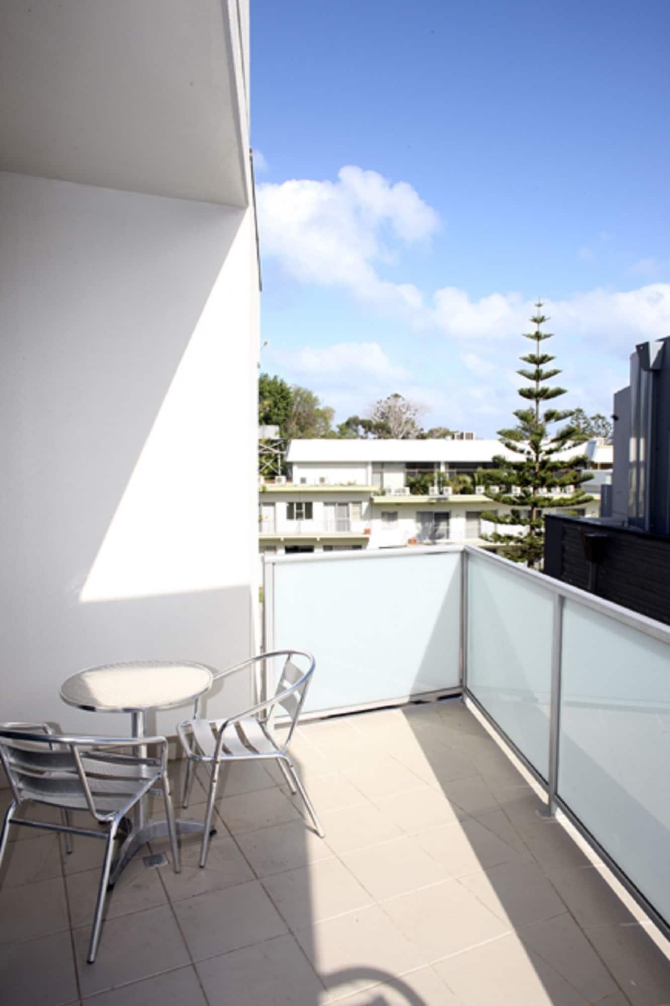 The Waves Apartments Кауес Екстериор снимка