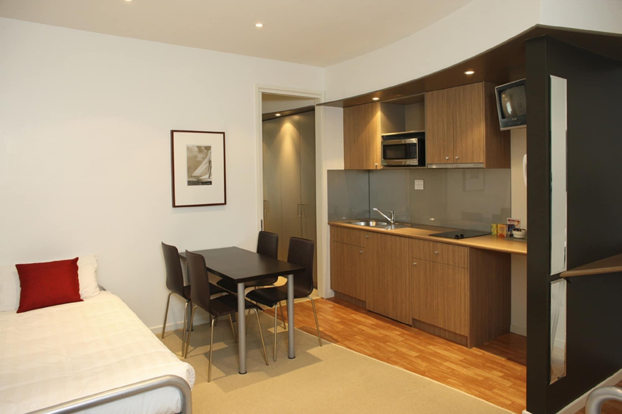 The Waves Apartments Кауес Екстериор снимка