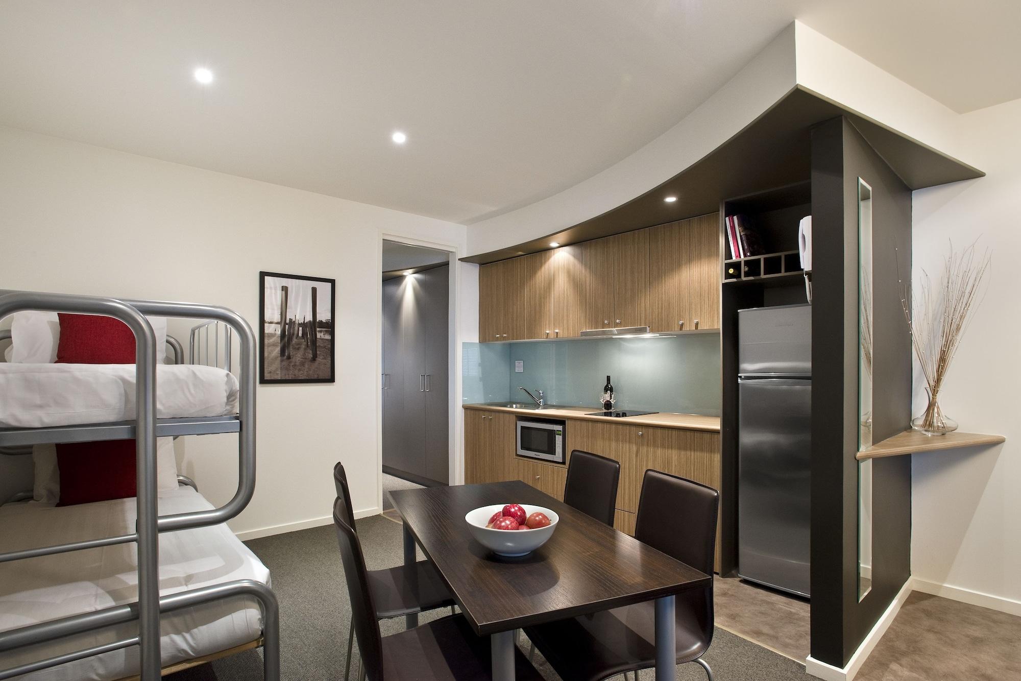 The Waves Apartments Кауес Екстериор снимка
