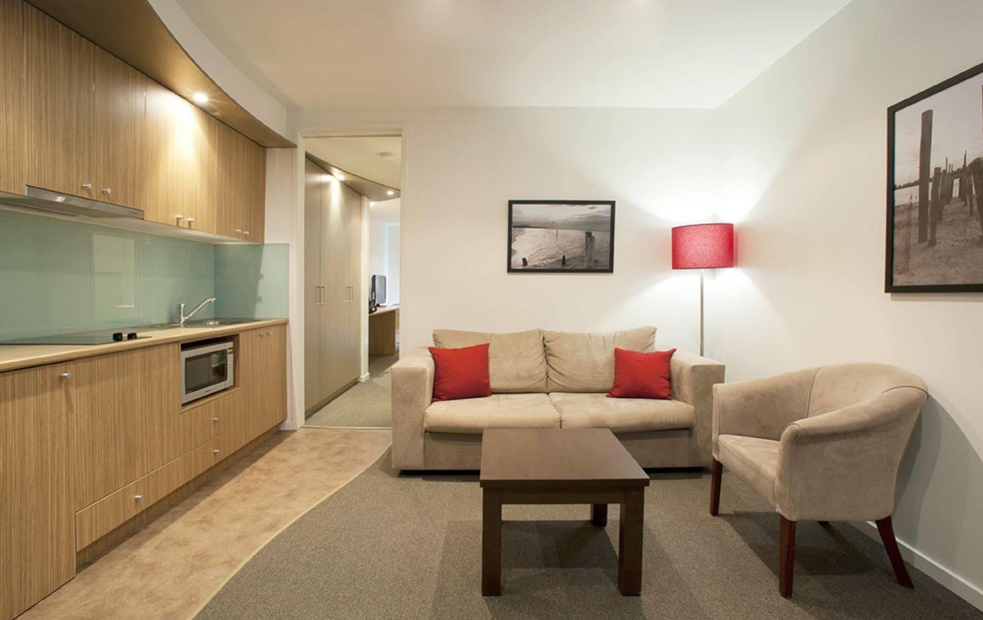 The Waves Apartments Кауес Екстериор снимка